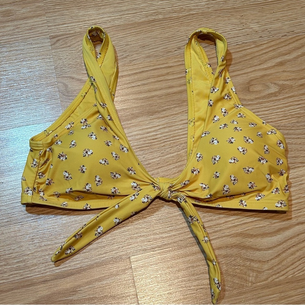 Cikada yellow front‎ knot bikini top 8